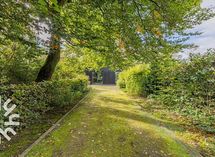 Vacation home OV659 in Enter, Twente with spacious garden and green surroundings.