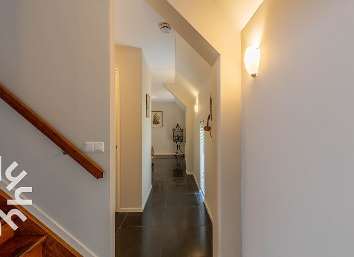 Stylish dining room in vacation home OV659, Enter, Twente with views of nature.