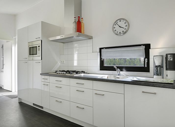 Guest house 523148 - Holiday property Twente - Boslodge + privé sauna en hottub