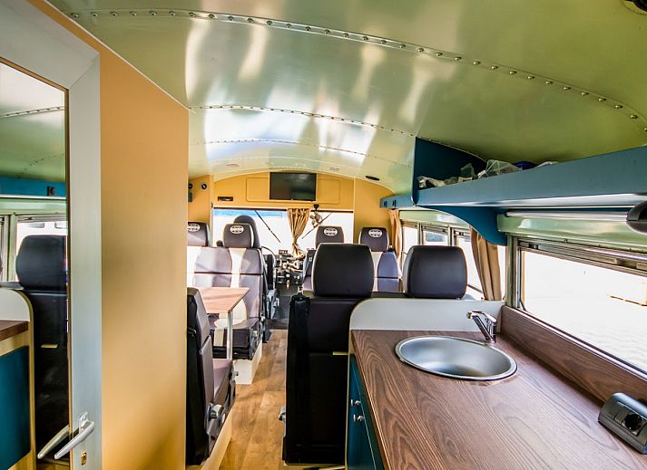 Verblijf 523441 - Vakantiewoning Twente - Schoolbus Papillon