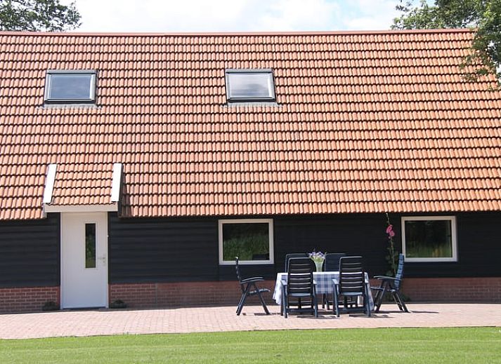 Stylish sitting area in vacation home in Denekamp, Twente. Relax in this comfortable vacation home in Overijssel.