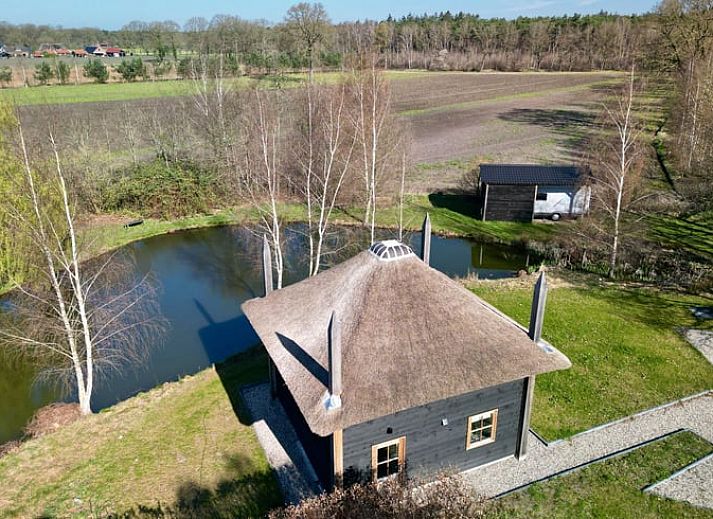 Moderne keuken in Vakantiehuis in Notter, perfect voor een verblijf in Twente, Overijssel.