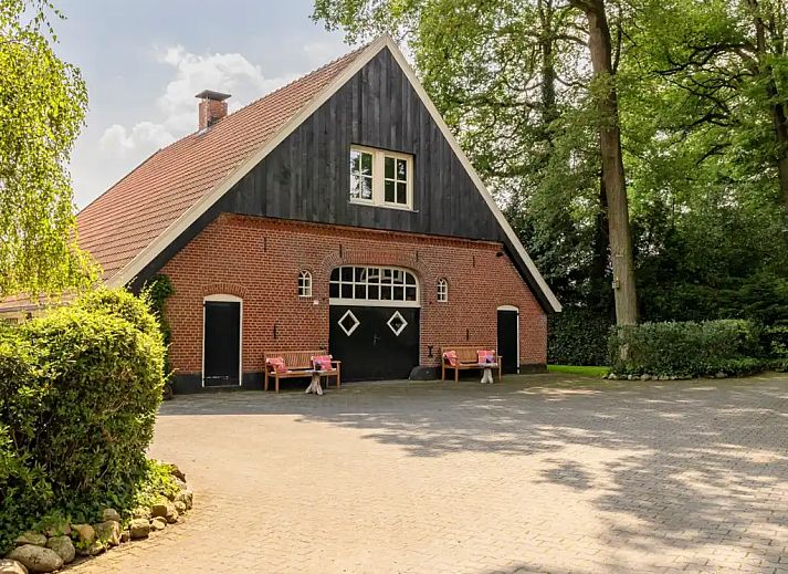 Guest house 523834 - Holiday property Twente - De Familieboerderij(2-14 personen)