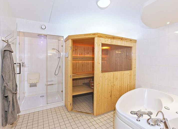 Familienhaus Ferienwohnung in Deurningen, Twente, umgeben von gruener Natur.