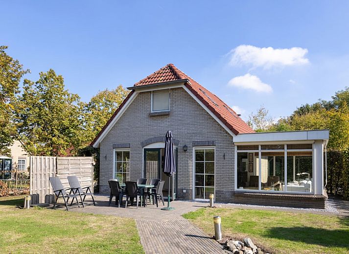 Guest house 524210 • Bungalow Twente • Vuurvlinder met Serre 4