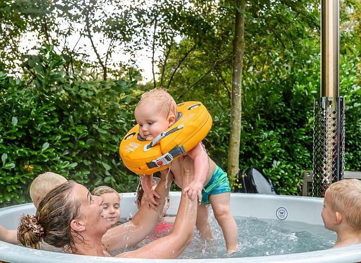 Guest house 524679 - Holiday property Twente - River Cabin + hottub