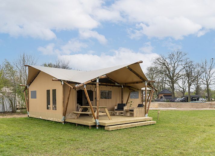 Guest house 524682 - Tent house Twente - Safaritent + privé sanitair