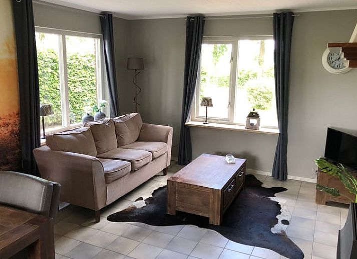 Enjoy grazing cows in nature at Holiday home in Lattrop, Twente, Overijssel.