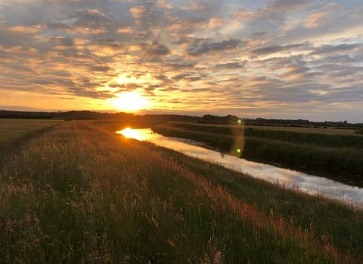 Spacious dining room and kitchen in Holiday cottage in Lattrop, perfect for families in Twente, Overijssel.