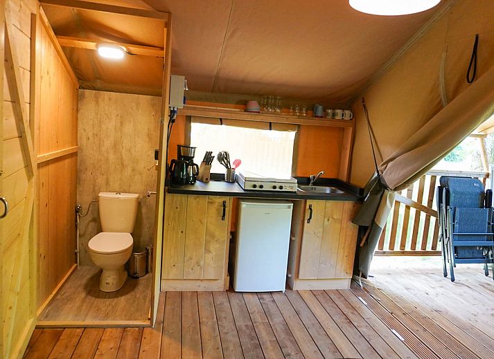 Verblijf 525313 - Tenthuis Twente - Safaritent 4 personen incl. toilet