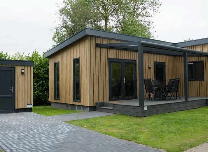 Guest house 525326 - Chalet Twente - Saam