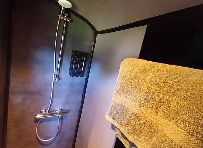 Huisje in Vroomshoop, vakantiehuis met veranda in Twente, Overijssel.