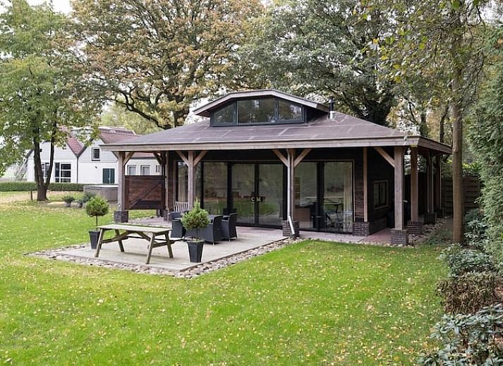 Guest house 526007 • Holiday property Twente • Huisje in Vroomshoop