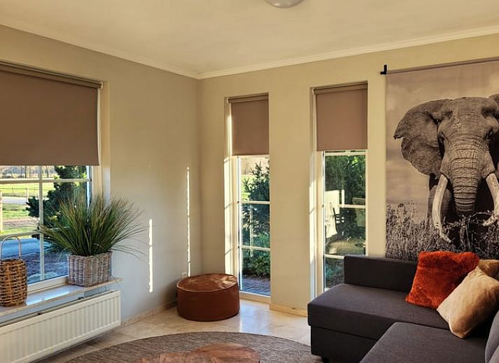 Rustikale Sauna im Ferienhaus in Lonneker, Twente, bietet Entspannung inmitten der Natur in Overijssel.