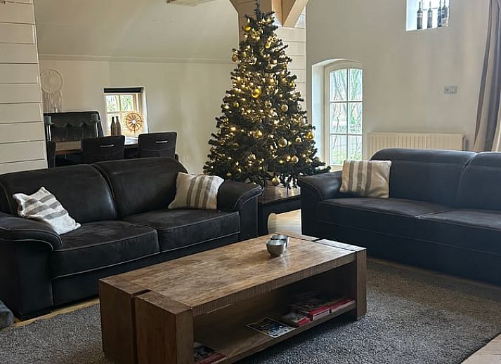 Gemuetlicher Holzofen im Ferienhaus in Goor, Twente. Perfekt fuer einen warmen und gemuetlichen Abend in diesem charmanten Ferienhaus in Overijssel.