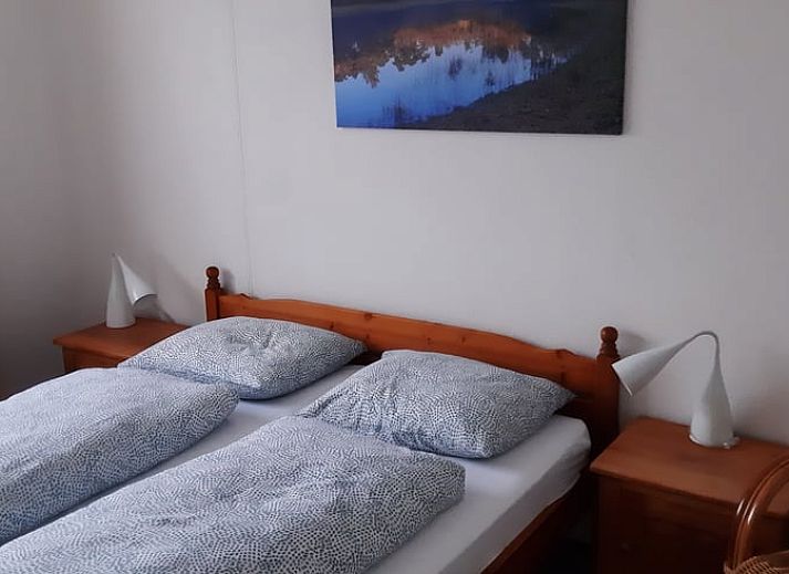 Autumn colors surround Holiday home in Lattrop Breklenkamp, beautifully located in Twente, Overijssel.