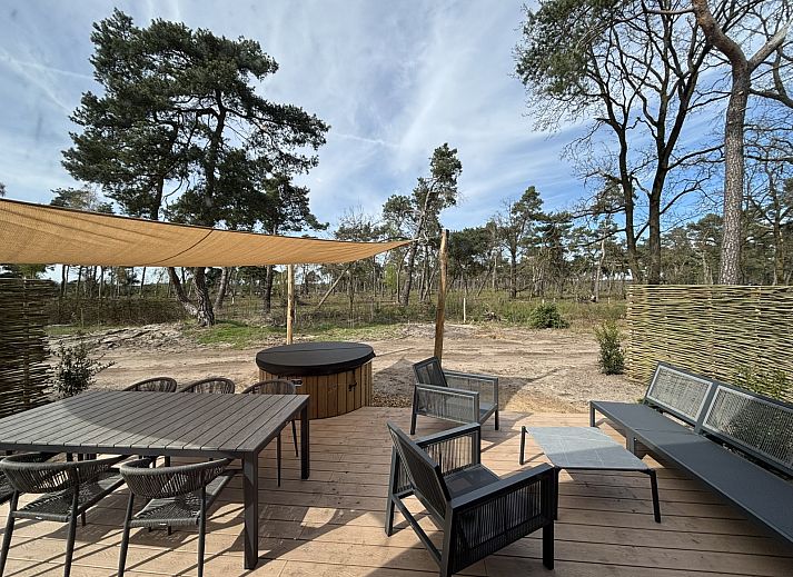 Unterkunft 526852 - Ferienhaus Twente - Boslodge met hottub & sauna