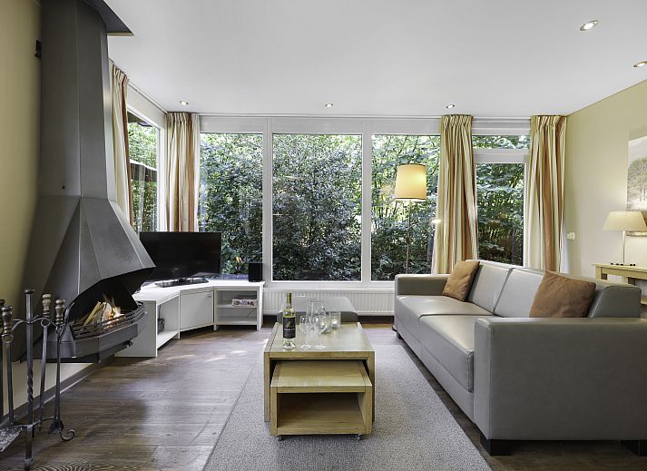 Twenhaarsveld 2-Personen-Bungalow 2L in Holten, Overijssel mit gruenem Garten und Waldgebiet.