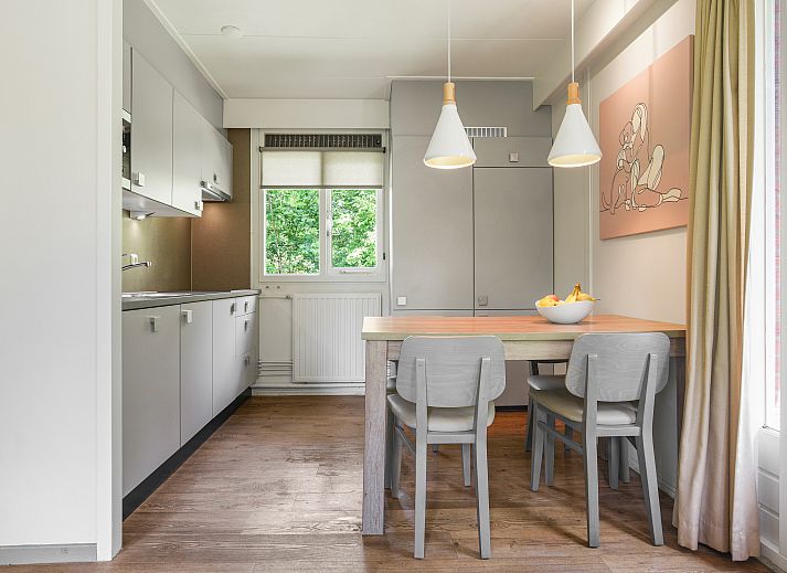 Rustic dog bungalow Twenhaarsveld in Holten, surrounded by green nature in Salland, Overijssel.