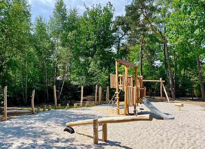 Cottage in Holten, a charming vacation home in the green surroundings of Holten, Salland, Overijssel, with rustic atmosphere and serene nature.