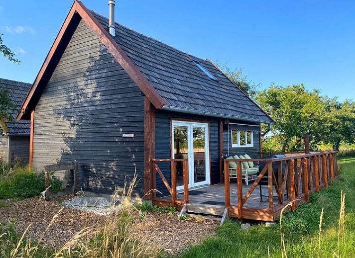 Cottage in Wijhe with wooden veranda in Salland, Overijssel.