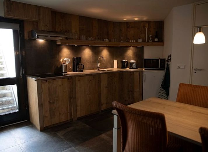 Ontspannen terras bij Vakantiehuisje in Wijhe, Salland, Overijssel.