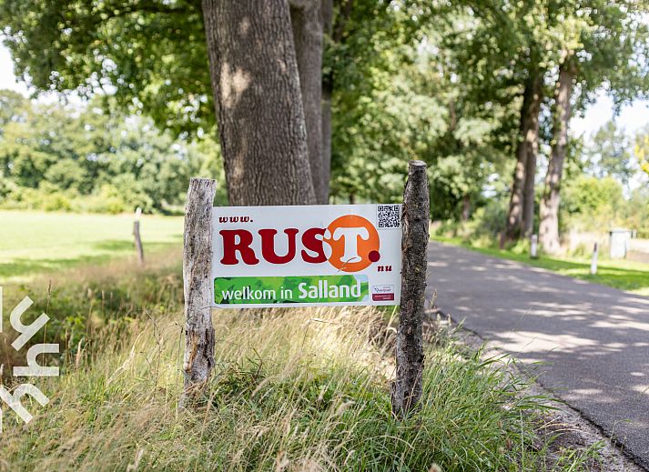 Gemuetliches Wohnzimmer des Ferienhauses OV242 in Luttenberg, Overijssel.