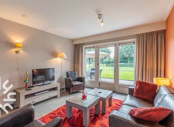 Gemuetliches Wohnzimmer des Ferienhauses OV242 in Luttenberg, Overijssel.