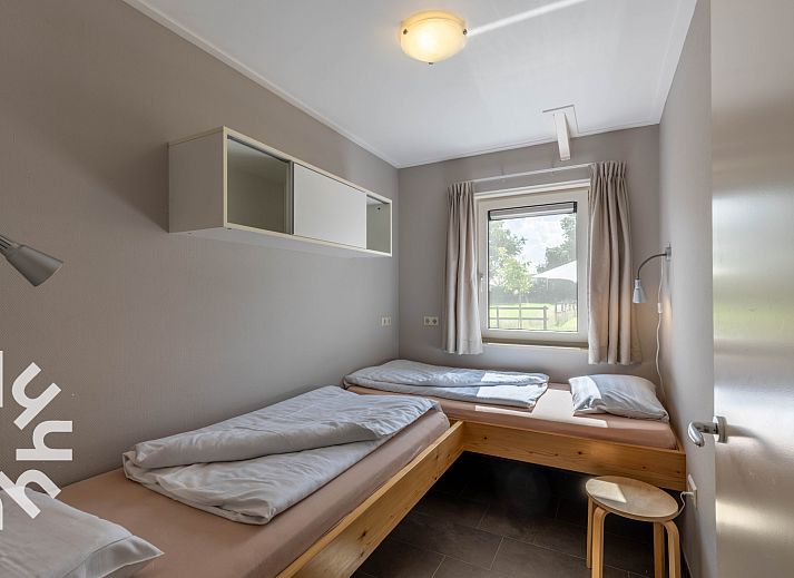 Spielplatz und Picknicktische im Ferienhaus OV243 in Luttenberg, Salland.