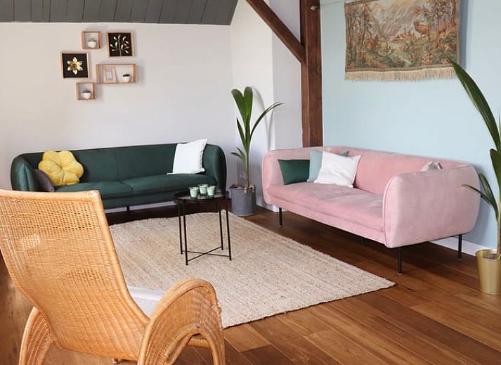 Ontspannen in de hot tub bij Vakantiehuis in Zwolle, met prachtig uitzicht over de natuur van Salland, Overijssel, ideaal voor wellness.