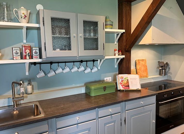 Ontspannen in de hot tub bij Vakantiehuis in Zwolle, met prachtig uitzicht over de natuur van Salland, Overijssel, ideaal voor wellness.