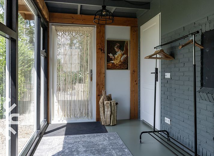 Hottub met uitzicht op de velden bij OV528 vakantiehuis in Zwolle, ontspannen in Salland, Overijssel