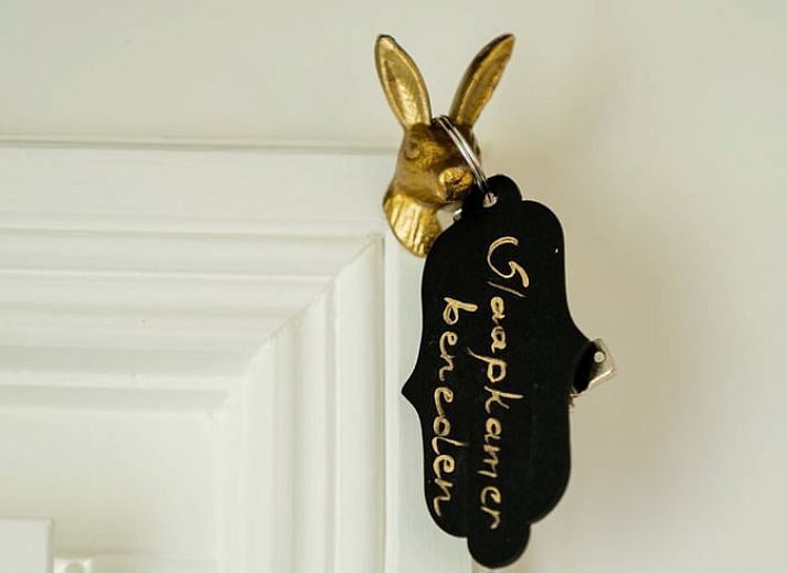 Ontspan in de jacuzzi met uitzicht bij Huisje in Heeten, een vakantiehuis in Salland, Overijssel.