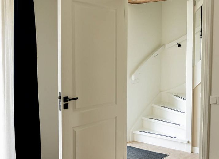 Buiten dineren met uitzicht bij Huisje in Heeten, een vakantiewoning in Heeten, Overijssel.