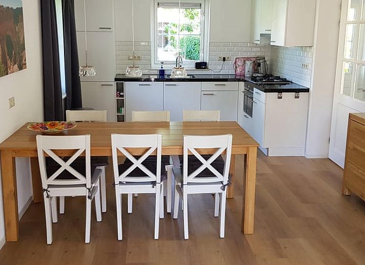 Gemuetliches Ferienhaus in Heeten, umgeben von gruener Natur in Salland, Overijssel.