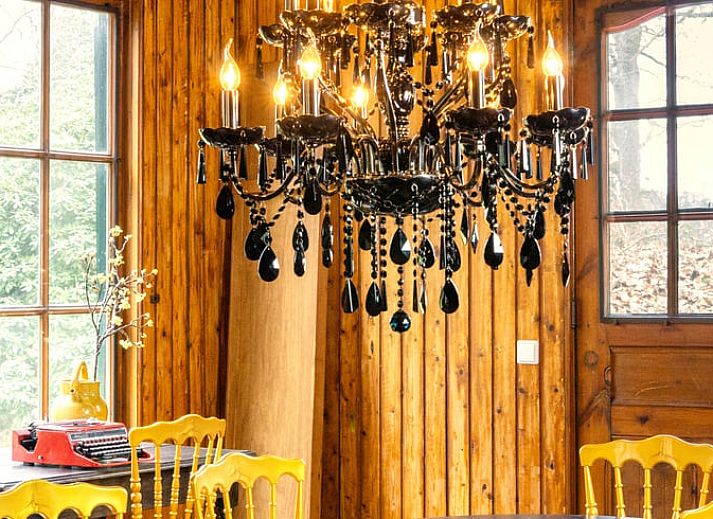 Autumn view of Holiday Home in Okkenbroek, Salland, surrounded by colorful trees in picturesque Overijssel.