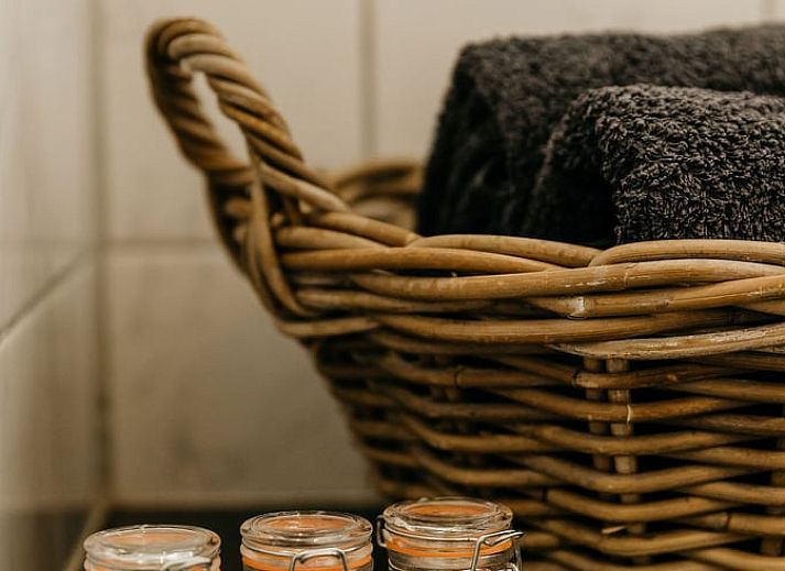 Offene Tuer zum Ferienhaus in Olst, ein gemuetliches Ferienhaus in Salland, Overijssel.