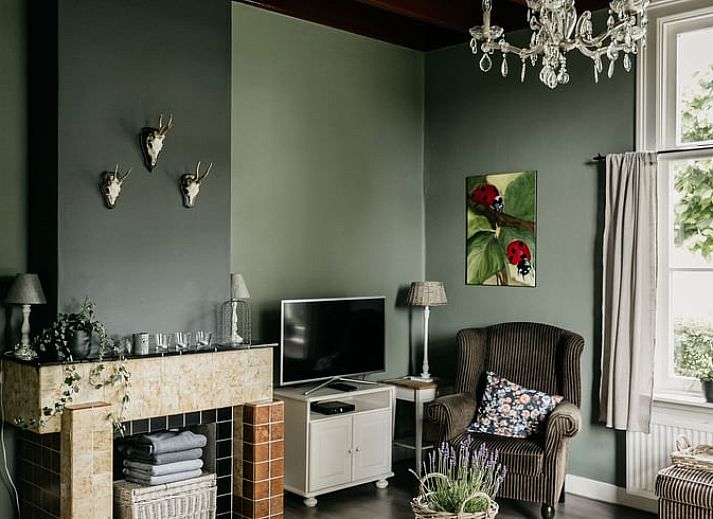 Offene Tuer zum Ferienhaus in Olst, ein gemuetliches Ferienhaus in Salland, Overijssel.