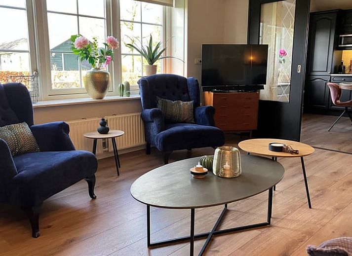 Cottage in Hellendoorn, ein charmantes Ferienhaus in Salland, Overijssel, umgeben von gruener Natur und rustikalem Charme.