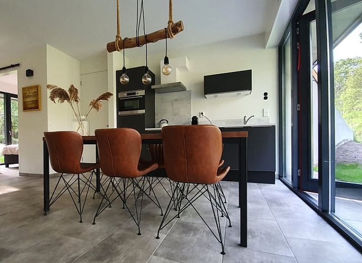 Huisje in Hellendoorn vakantiehuis omgeven door natuur in Salland, Overijssel