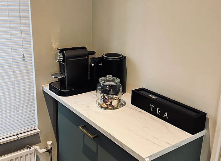 Moderne Sitzecke im Ferienhaus in Hellendoorn, Salland, Overijssel.