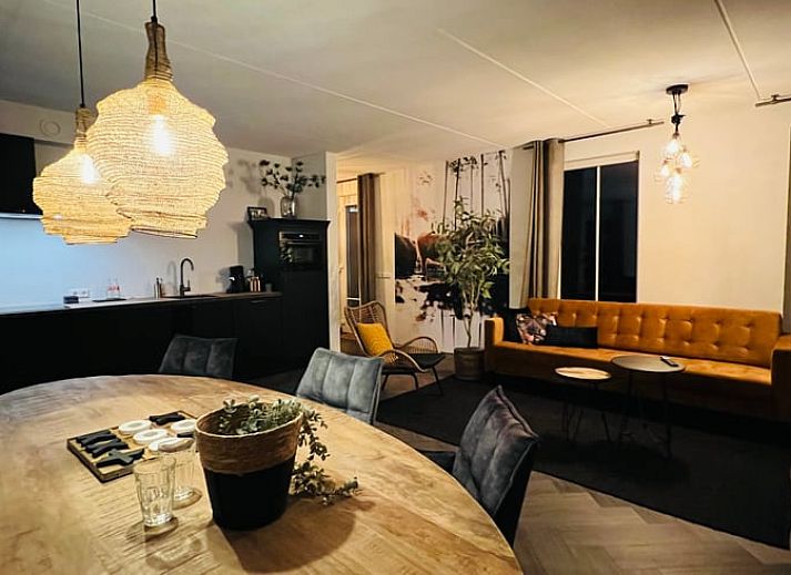 Welkomspakket in Vakantiehuis in Hellendoorn, uitnodigend voor een warm verblijf in Salland, Overijssel.