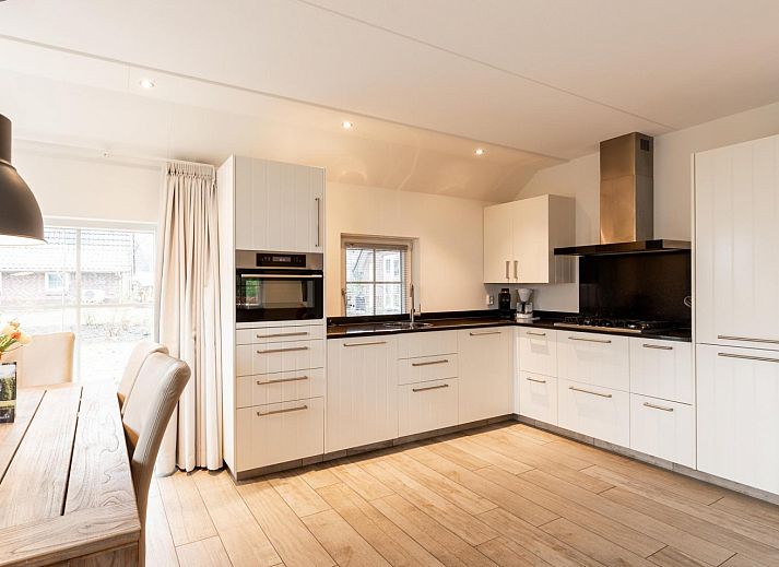 Verblijf 532249 - Vakantiewoning Salland - Wellness Lodge XXL