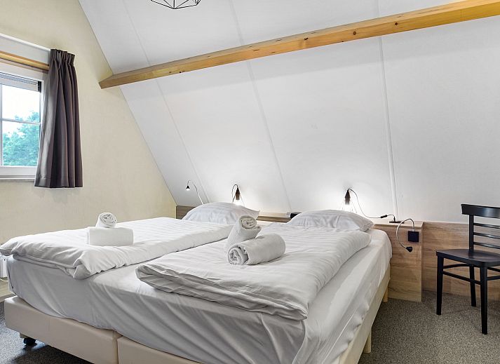 Landgoed De Hellendoornse Berg 6-persoons kinderbungalow in Haarle, Overijssel, met ruime tuin en terras.