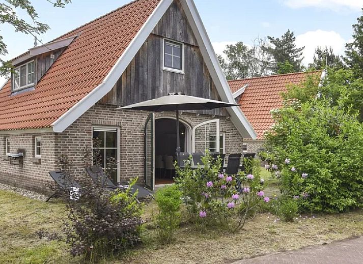 Verblijf 533214 • Bungalow Salland • Landgoed De Hellendoornse Berg | 6-persoons bungalow | 6L
