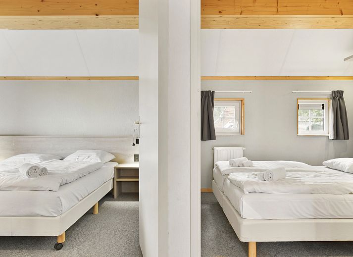 Cozy living room in Landgoed De Hellendoornse Berg bungalow, Haarle, Overijssel.