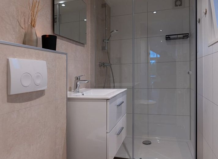 Ontspan in de jacuzzi bij Vakantiehuisje in Haarle, gelegen in het prachtige Salland, Overijssel.