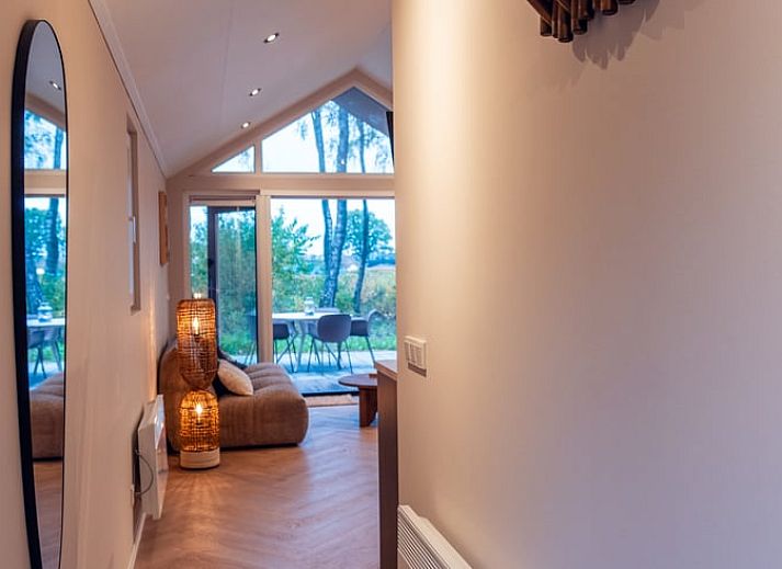 Geniet van sfeervolle verlichting bij de jacuzzi van Vakantiehuisje in Haarle, Hellendoorn.