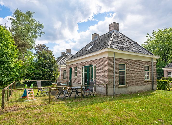Guest house 533266 - Bungalow Salland - Landgoed De Hellendoornse Berg | 4-persoons kinderbungalow -