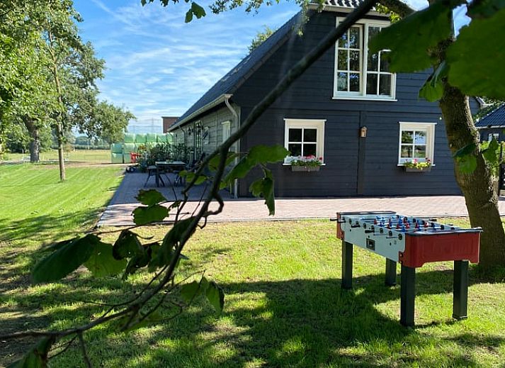 Charming exterior of Huisje in Hasselt, vacation home in green Salland, Overijssel.